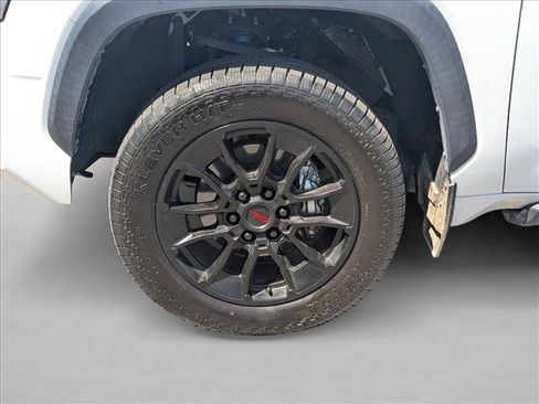 Used 2024 Toyota Tundra Limited w/ TRD Off-Road Package AWD/4WD image 25