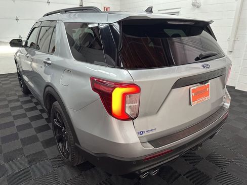 Used 2022 Ford Explorer ST w/ Equipment Group 401A AWD/4WD image 7