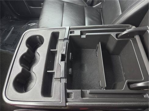 Used 2017 GMC Sierra 1500 SLT AWD/4WD image 19