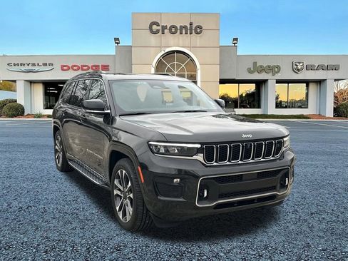 Used 2024 Jeep Grand Cherokee L Overland w/ Advanced Protech Group III image 1