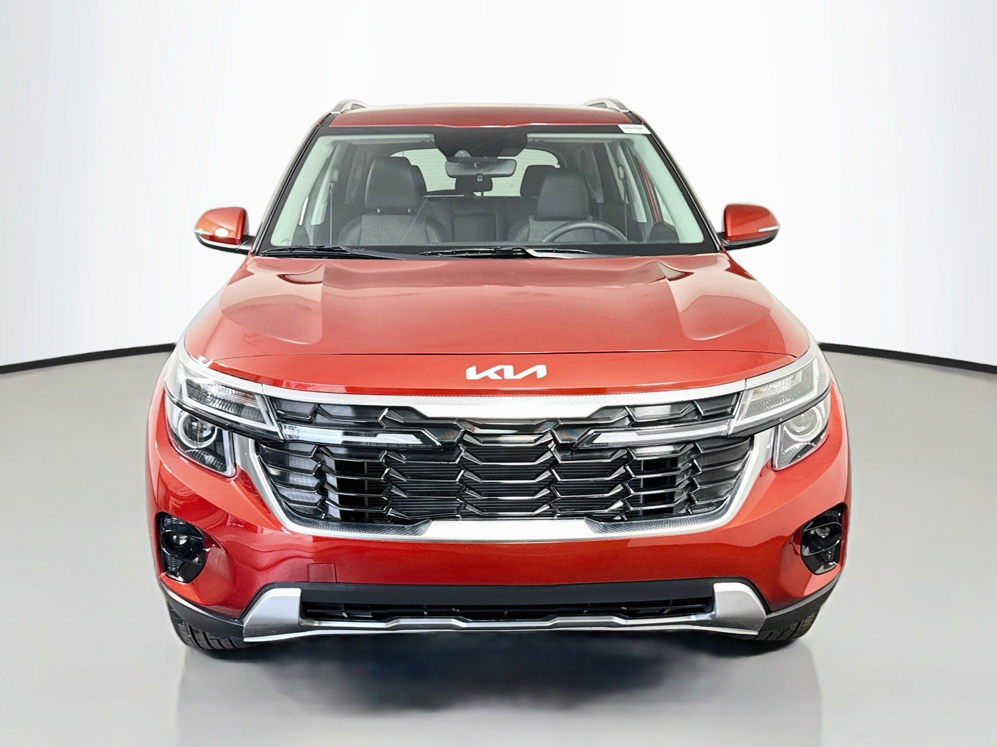 Used 2026 Kia Seltos S FWD image 2