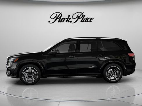 New 2026 Mercedes-Benz GLS 450 4MATIC image 8