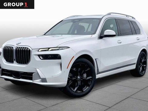 Certified 2025 BMW X7 xDrive40i w/ Premium Package image 1