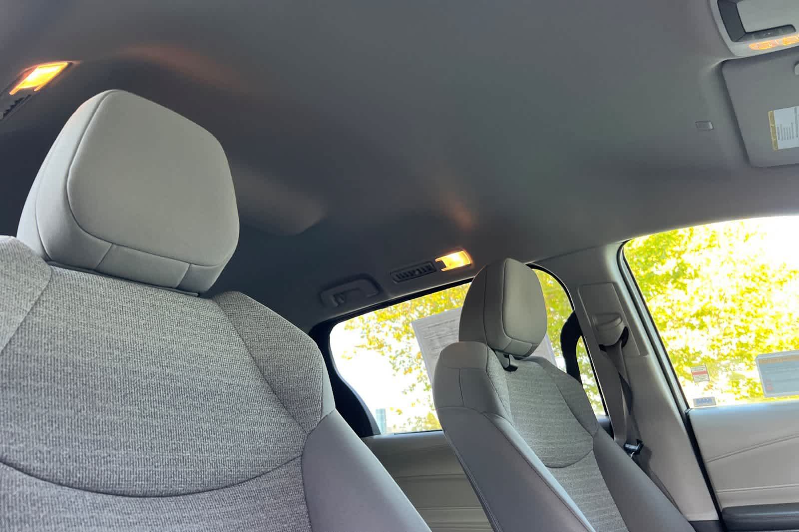 Certified 2021 Toyota Sienna LE FWD image 19