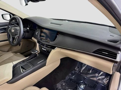Used 2017 Cadillac CT6 2.0T RWD image 31