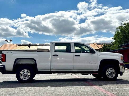 Used 2015 GMC Sierra 2500 4x4 Crew Cab image 7
