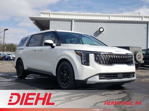 New 2026 Kia Carnival FWD image 1