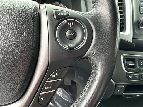 Certified 2017 Honda Ridgeline RTL image 28