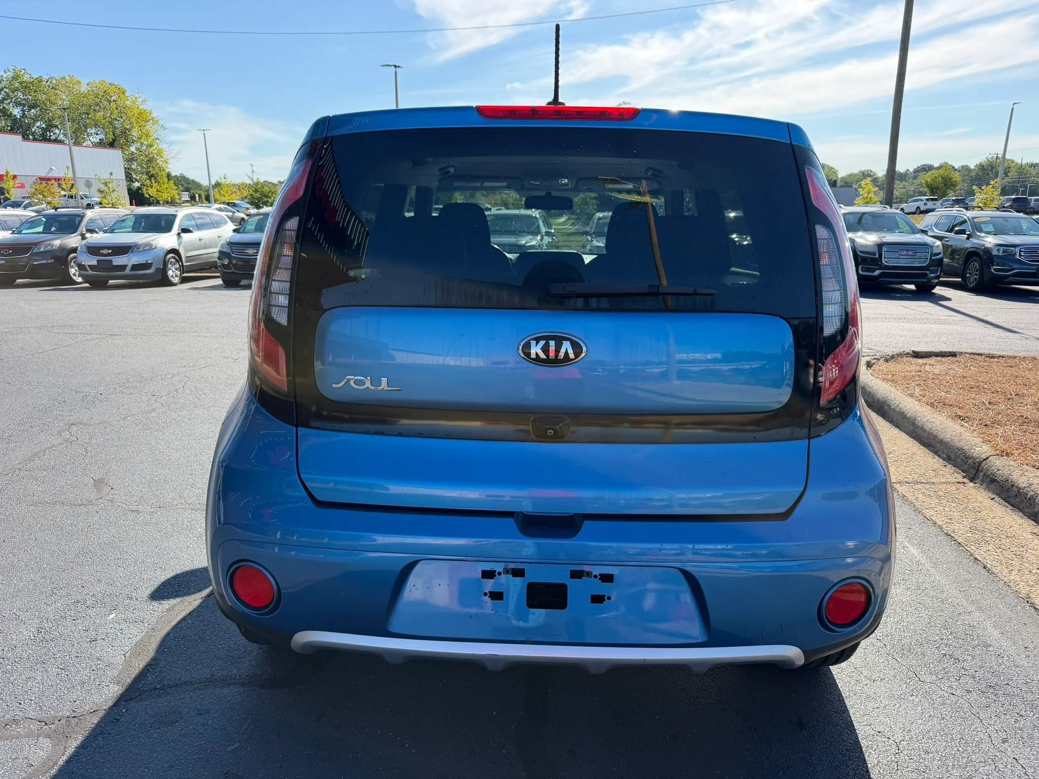 Used 2017 Kia Soul + w/ Designer's Package FWD image 6