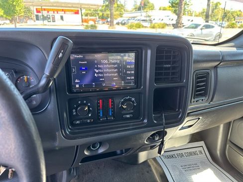 Used 2006 GMC Sierra 1500 SL image 14
