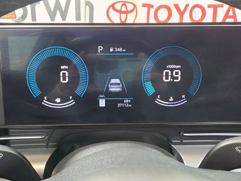 Used 2024 Hyundai Kona SEL FWD image 29
