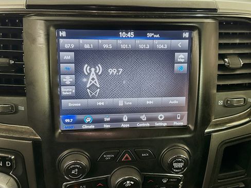 Used 2018 RAM 1500 Sport w/ Sport Premium Group image 17