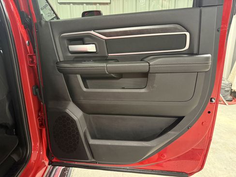 Used 2024 RAM 2500 Big Horn w/ Bed Utility Group image 8