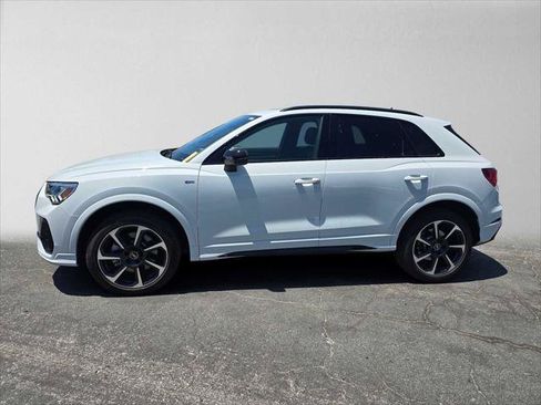 Used 2025 Audi Q3 2.0T Premium Plus w/ Premium Plus Package AWD/4WD image 6