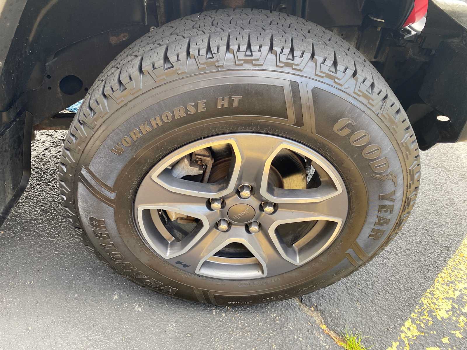 Used 2019 Jeep Wrangler Sport AWD/4WD image 39