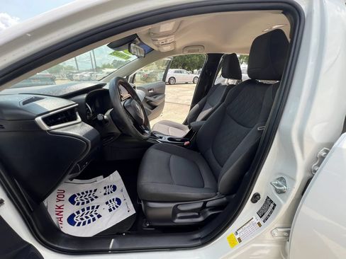 Used 2021 Toyota Corolla LE FWD image 11