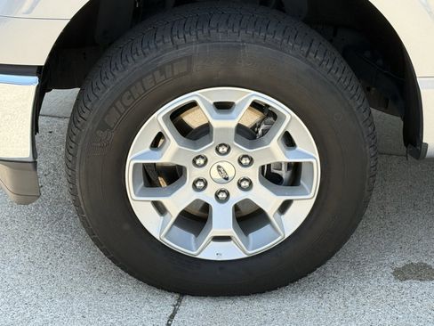 Used 2023 Ford F150 XLT image 12