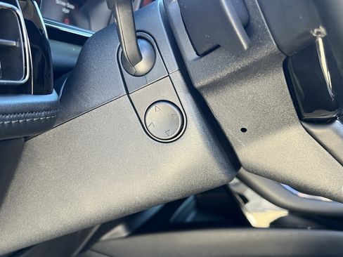 Certified 2022 Lincoln Nautilus Reserve w/ Equipment Group 201A image 20