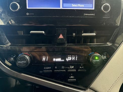 Used 2023 Toyota Camry LE image 26