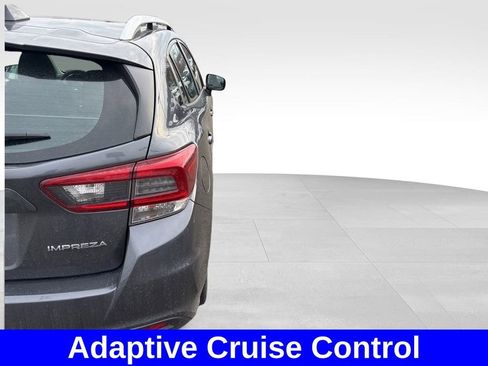 Used 2022 Subaru Impreza Premium image 5