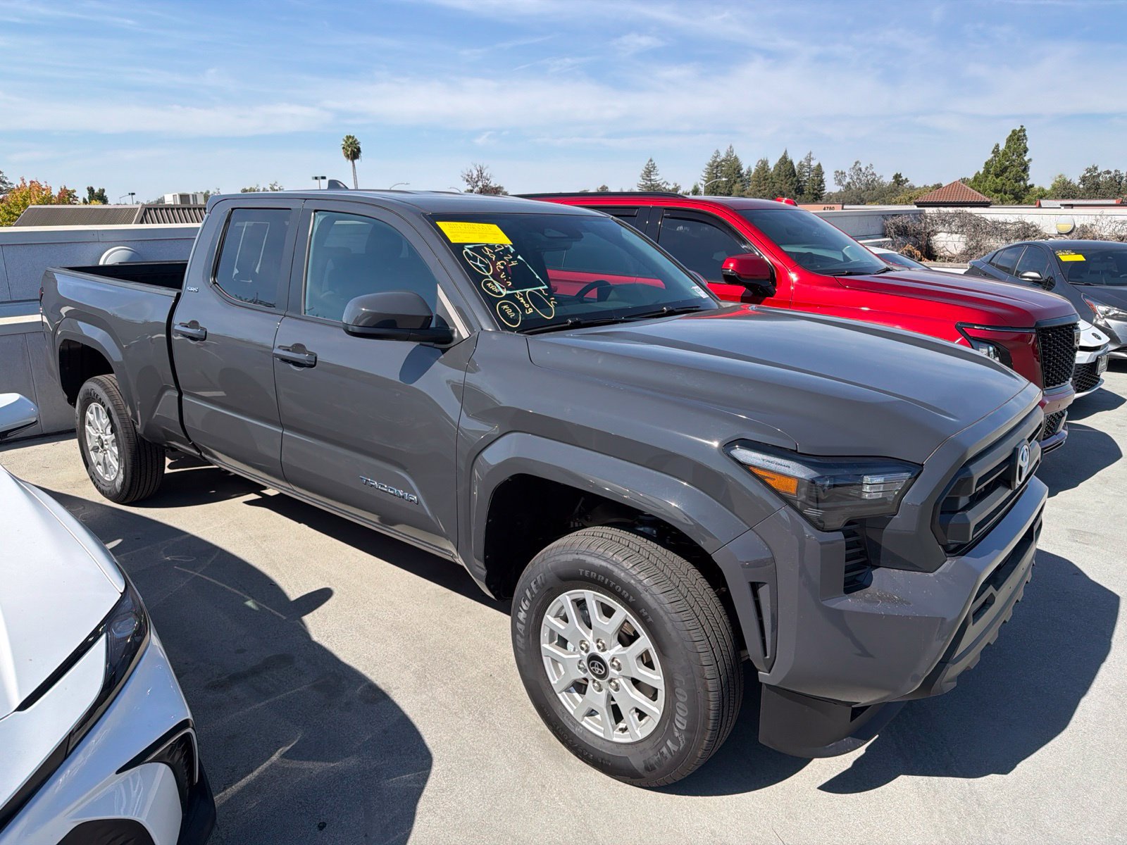 Used 2026 Toyota Tacoma SR5 AWD/4WD image 1