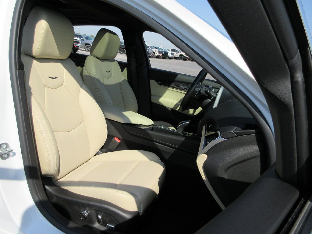 Certified 2025 Cadillac CT5 Premium Luxury w/ Sun And Sound Package AWD/4WD image 23