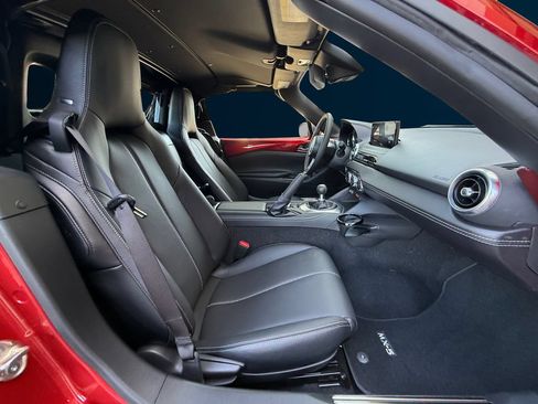 New 2026 MAZDA MX-5 Miata RF Grand Touring RWD image 16