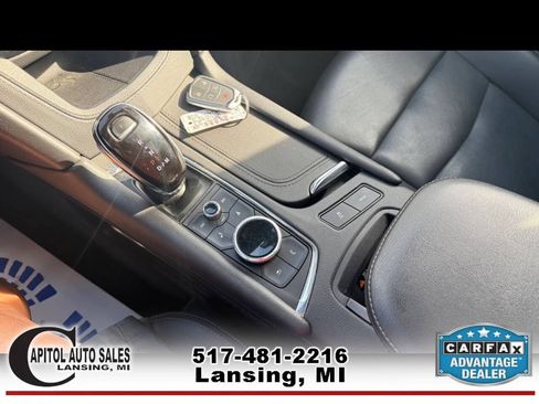 Used 2020 Cadillac XT5 Premium Luxury AWD/4WD image 25