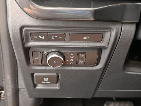 Used 2022 Ford F150 XLT w/ Equipment Group 302A High AWD/4WD image 22