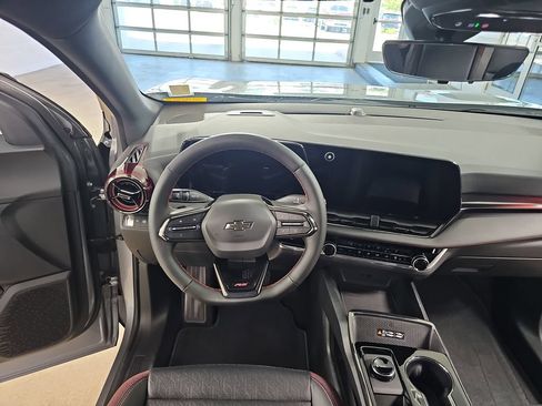 Certified 2025 Chevrolet Equinox RS w/ Safety and Technology Package FWD image 21