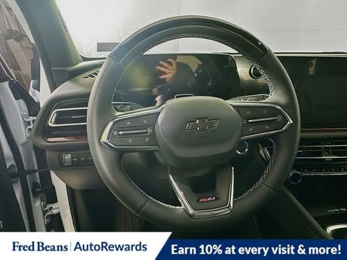 New 2026 Chevrolet Traverse Z71 w/ Enhanced Driving Package image 7