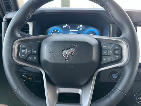 New 2025 Ford Bronco Badlands image 25