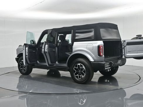 Certified 2021 Ford Bronco Outer Banks image 41