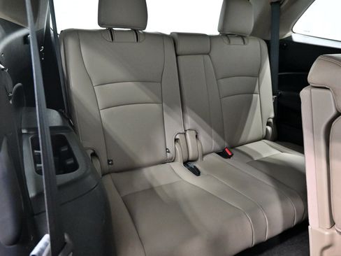 Used 2020 Honda Pilot EX-L image 32