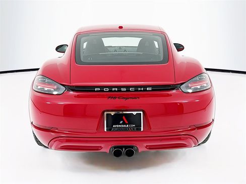 Used 2025 Porsche 718 Cayman image 10