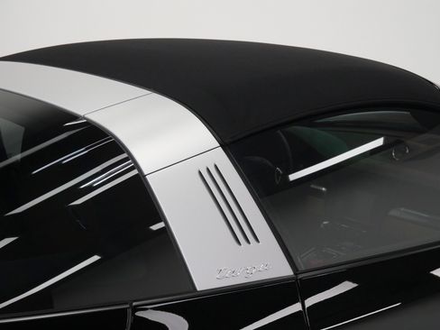 Used 2015 Porsche 911 Targa 4S AWD/4WD image 44