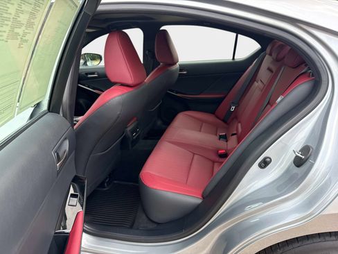 Used 2025 Lexus IS 350 F Sport RWD image 12
