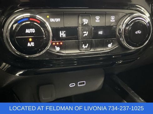 Used 2024 Chevrolet Trax RS w/ Driver Confidence Package image 17