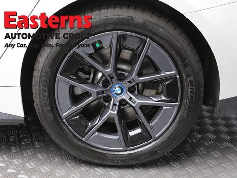 Used 2023 BMW i4 eDrive35 w/ Premium Package RWD image 8