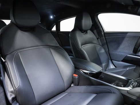 Used 2023 Lucid Air Pure image 27