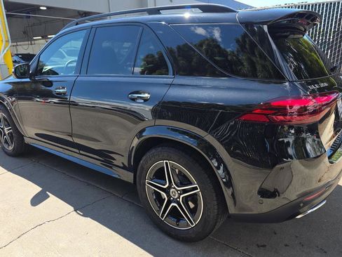 Used 2025 Mercedes-Benz GLE 350 4MATIC image 4