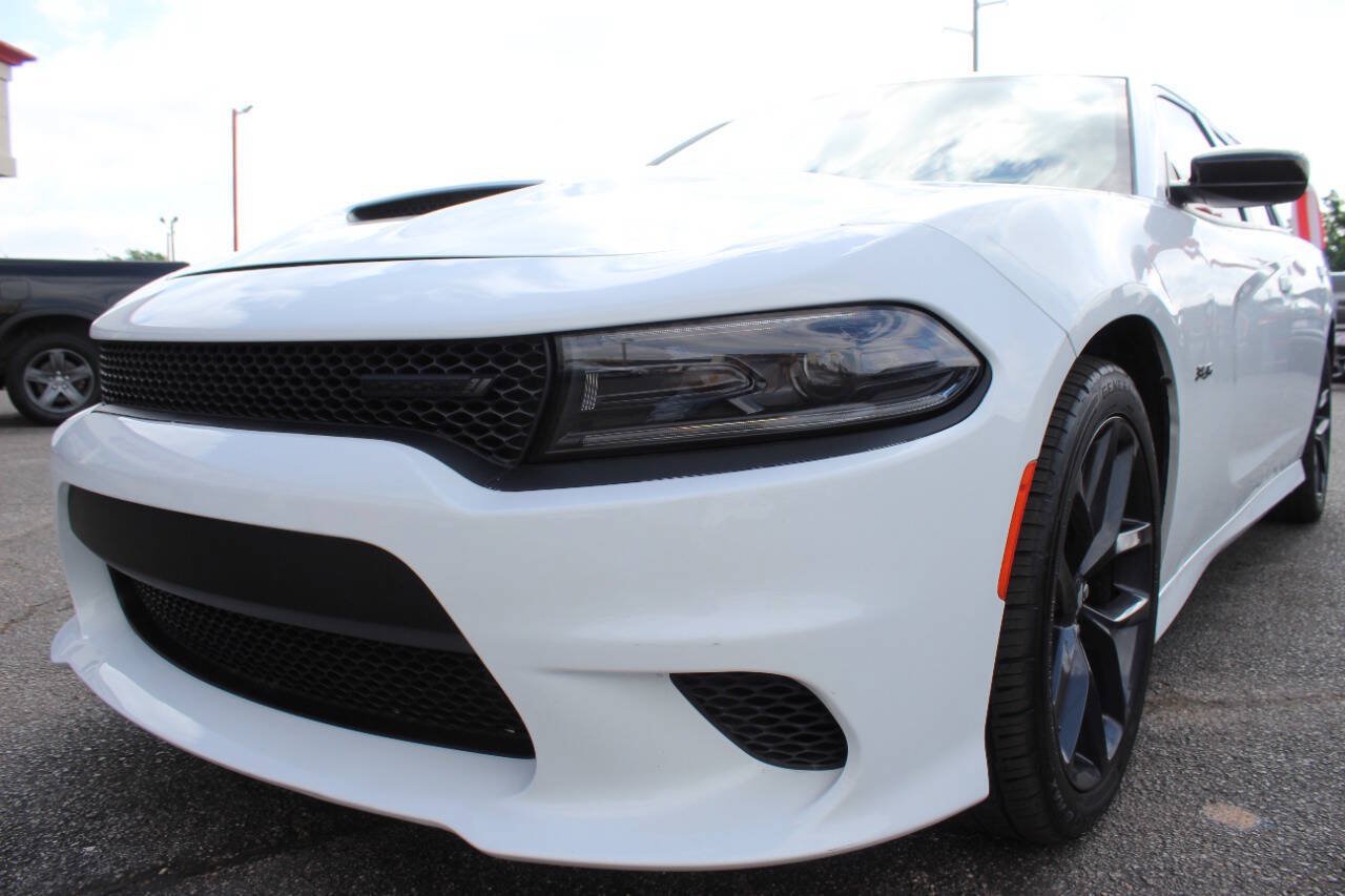 Used 2023 Dodge Charger R/T w/ Blacktop Package RWD image 8