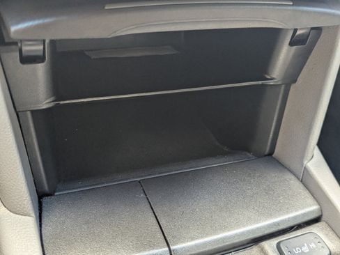 Used 2012 Honda Accord EX-L image 25