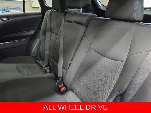 Used 2023 Toyota RAV4 SE w/ Convenience Package AWD/4WD image 14