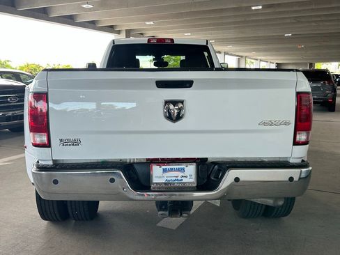 Used 2018 RAM 3500 Tradesman w/ Chrome Appearance Group image 3