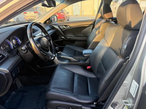 Used 2010 Acura TSX Sedan FWD image 2