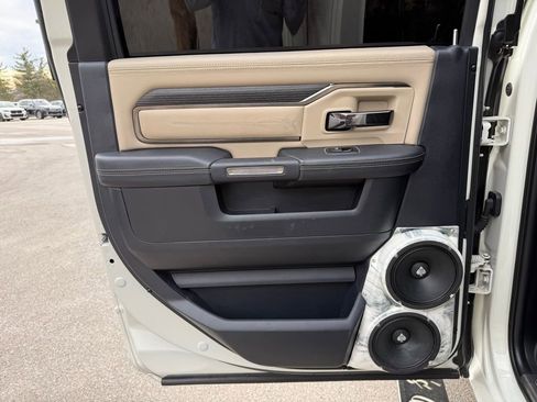 Used 2022 RAM 2500 Limited w/ Towing Technology Group image 28