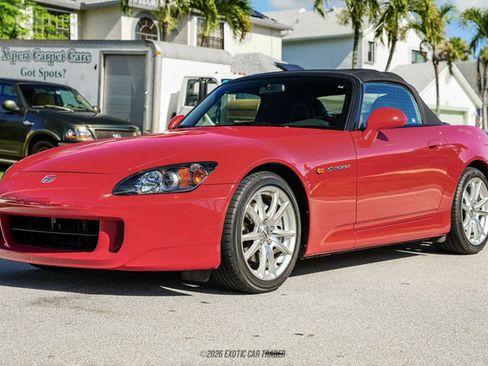 Used 2004 Honda S2000 image 16