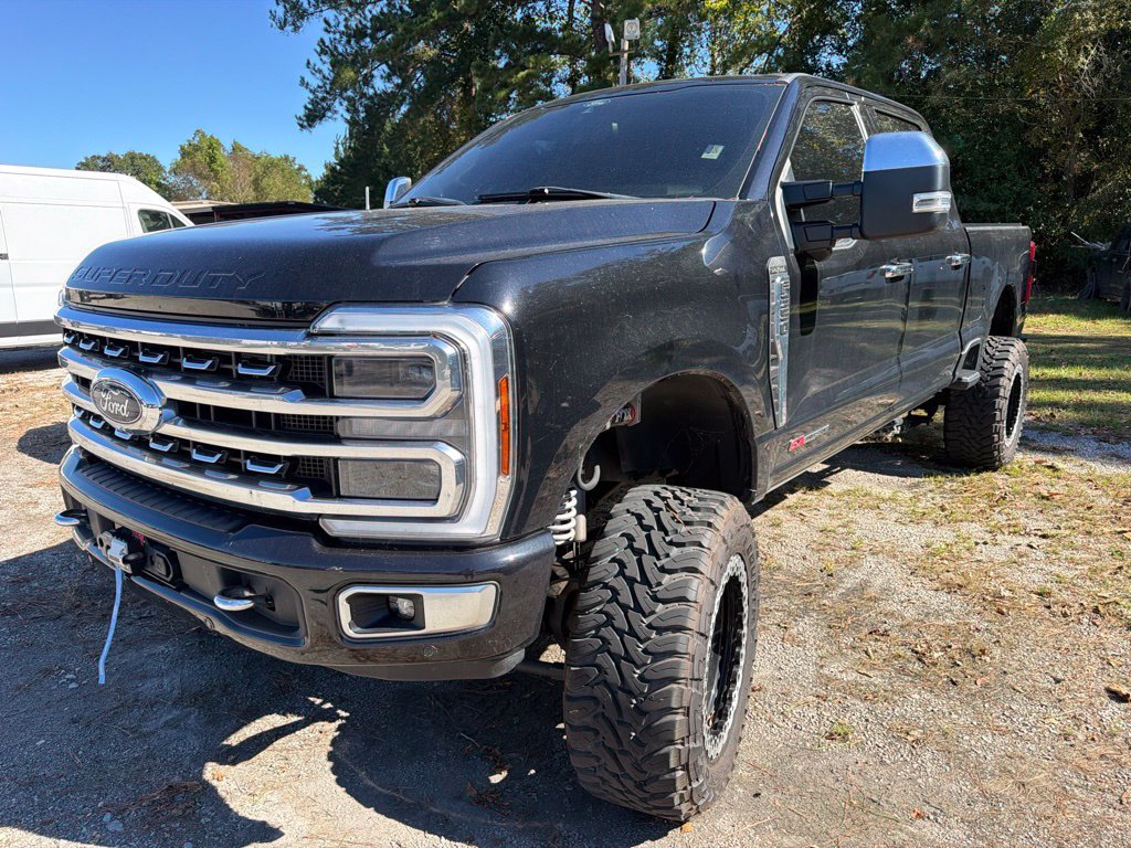 Used 2024 Ford F350 Platinum w/ Tremor Off-Road Package AWD/4WD image 1