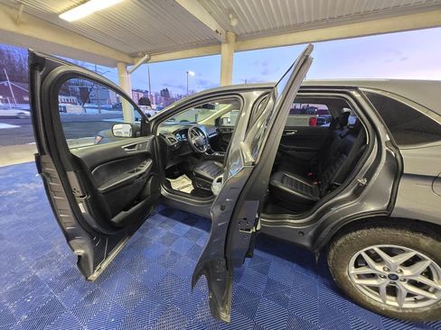 Used 2022 Ford Edge SEL w/ Convenience Package image 22